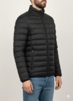 ⁦جاكيت تومي بف⁩ - الصورة ⁦2⁩